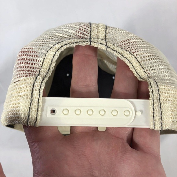 MISSOURI STATE SHAPE OUTLINE HAT CAP SNAPBACK MESH ADJUSTABLE ONE SIZE FITS MOST - Picture 6 of 10